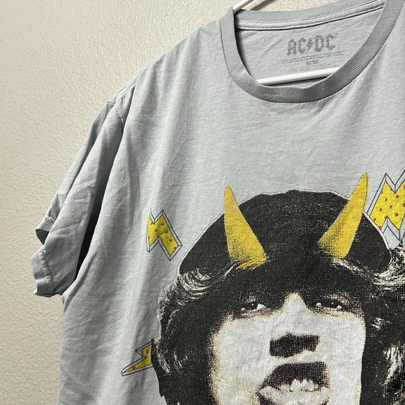 Urban Outfitters AC/DC Highway to Hell T-Shirt - Picture 5 of 13